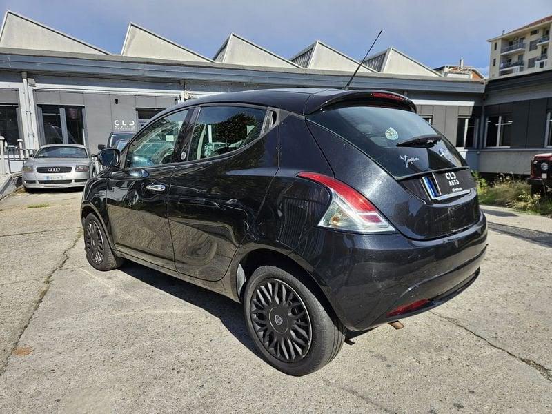 Lancia Ypsilon Ypsilon 1.2 ecochic Gpl 69cv