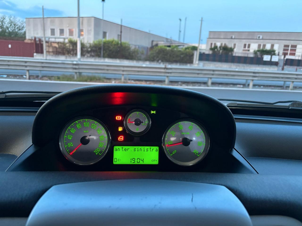 Lancia Ypsilon 1.2 Versus