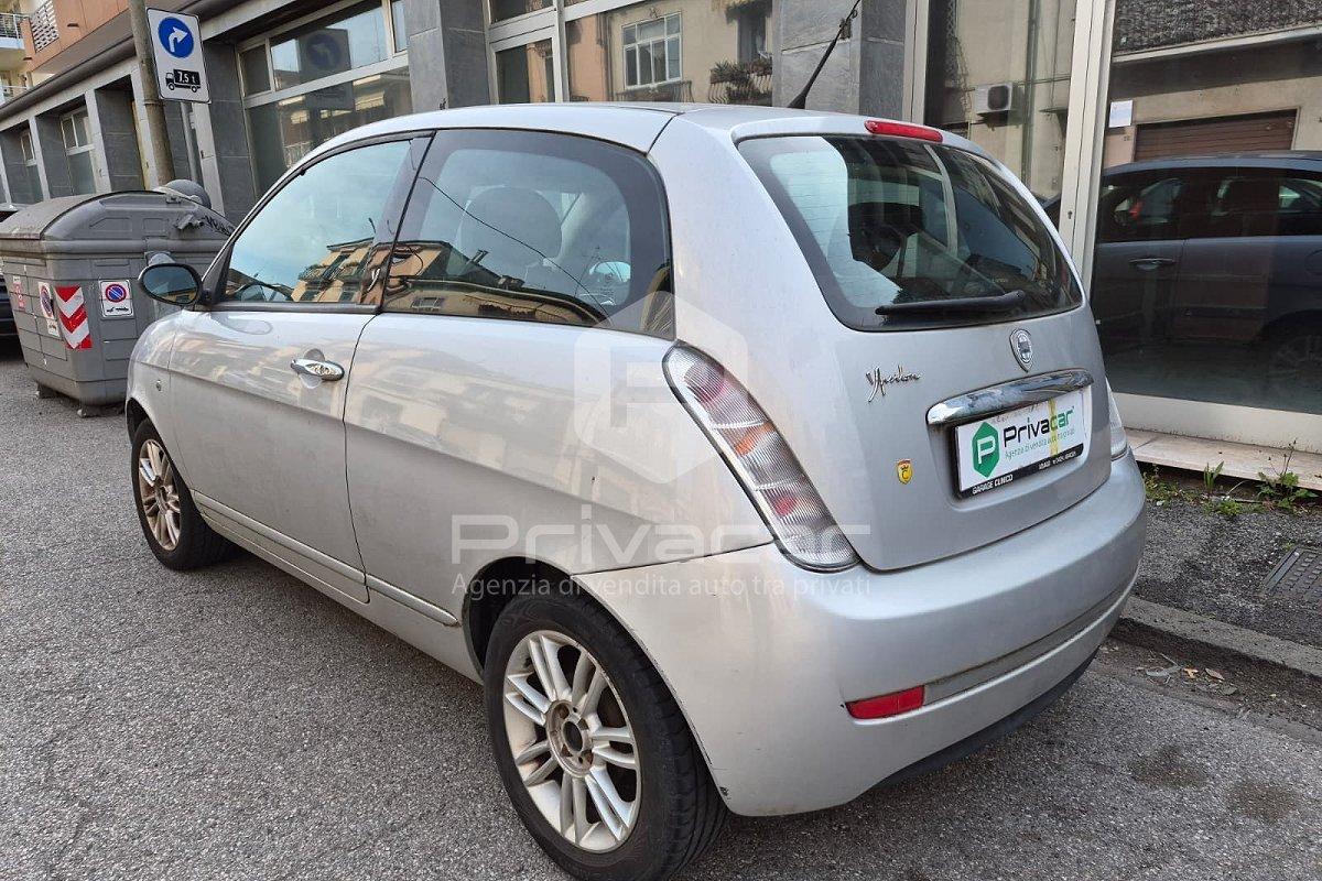LANCIA Ypsilon 1.4 Oro