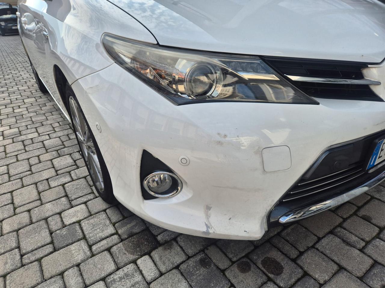 Toyota Auris Touring Sports 1.8 Hybrid Active 100CV