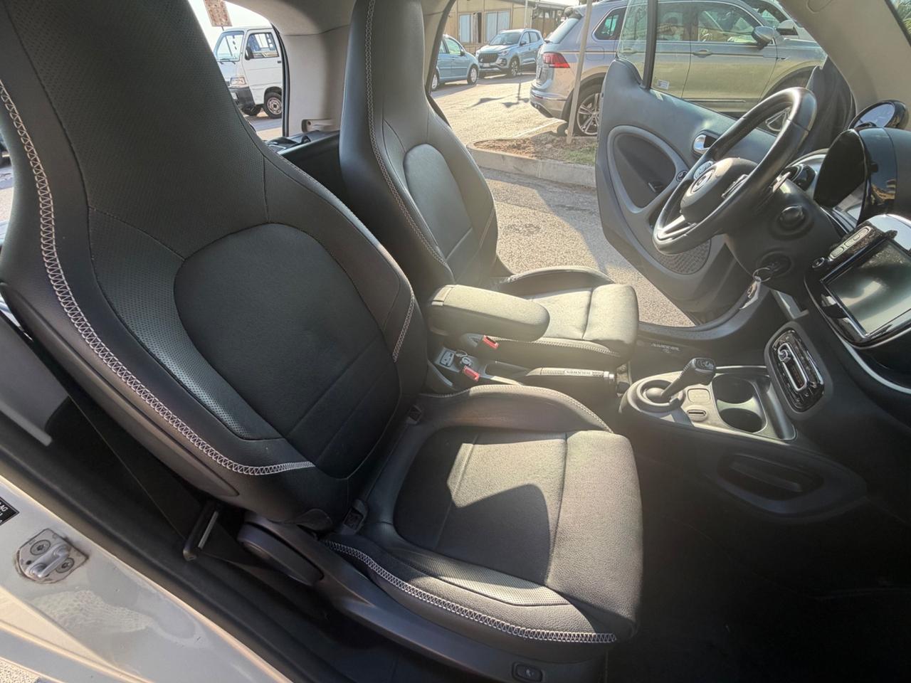 Smart ForTwo BRABUS 0.9 Turbo twinamic Xclusive