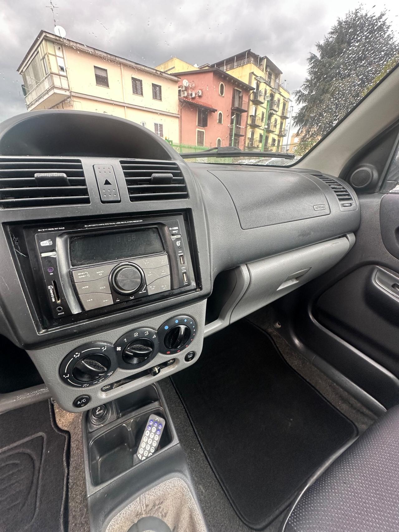 Suzuki Ignis 1.3 DDiS 16V cat Standard