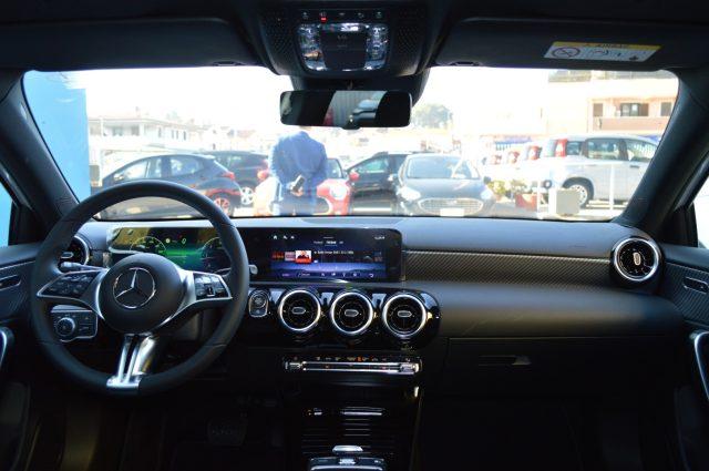 MERCEDES-BENZ A 180 d Automatic Business Extra Carplay