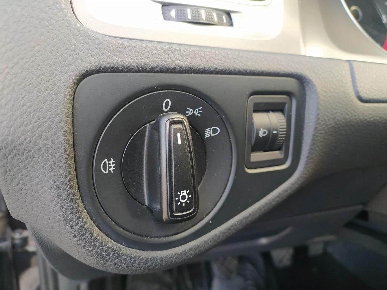 Volkswagen Golf Comfortline 1.6 TDI 110CV Bl #9567