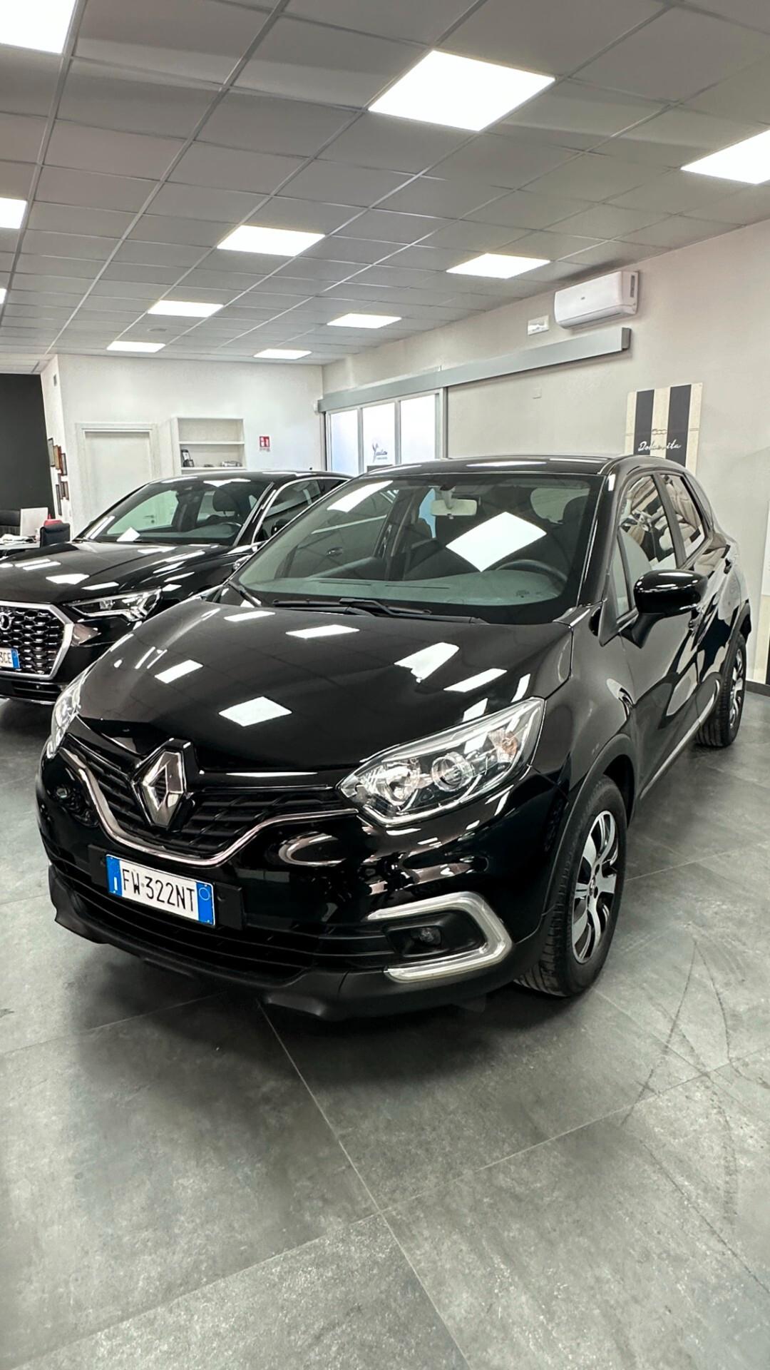Renault Captur dCi 8V 90 CV EDC Sport Edition