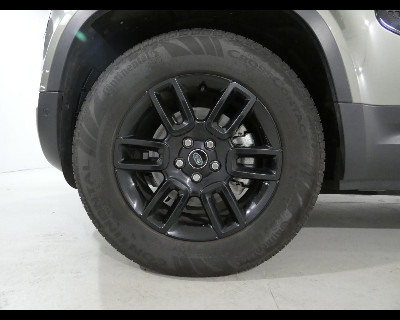 LAND ROVER Defender (2019) - Defender 110 3.0D I6 200 CV AWD Auto S