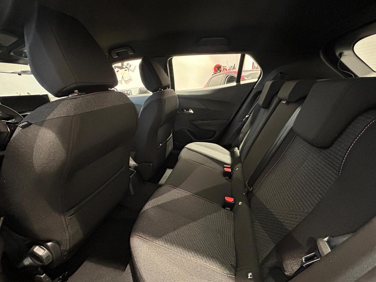 Peugeot 2008 Style NUOVA DA IMMATRICOLARE PREZZO PROMO