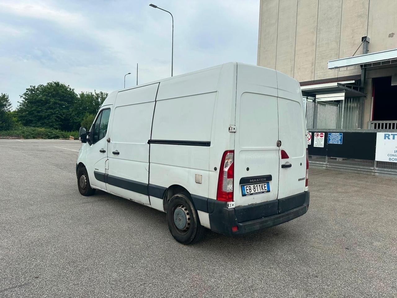 Renault master