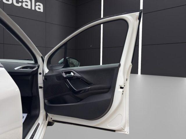 PEUGEOT 208 1° serie BlueHDi 100 S&S 5 porte Signature