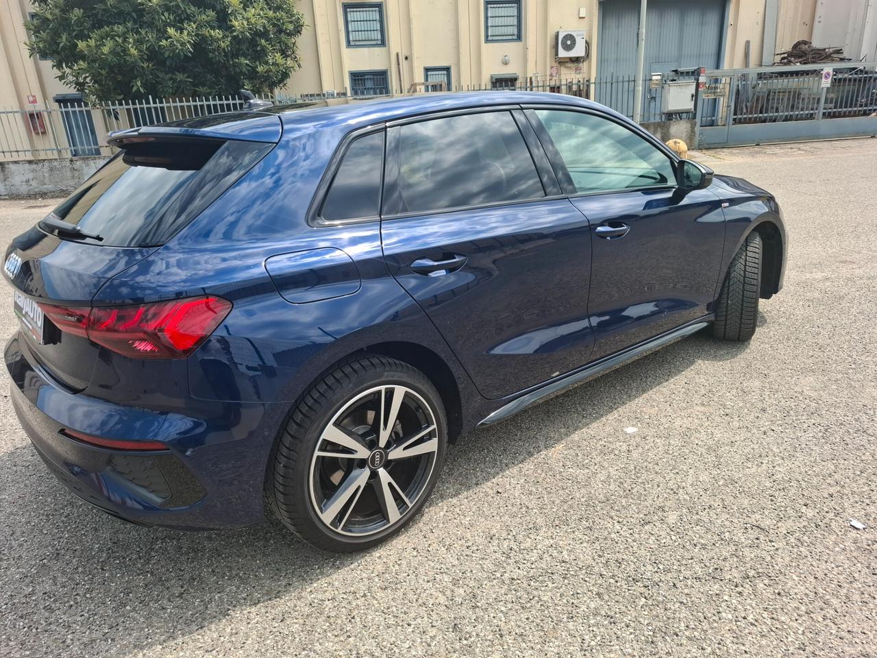Audi A3 allstreet 35 TFSI S tronic Identity Contrast