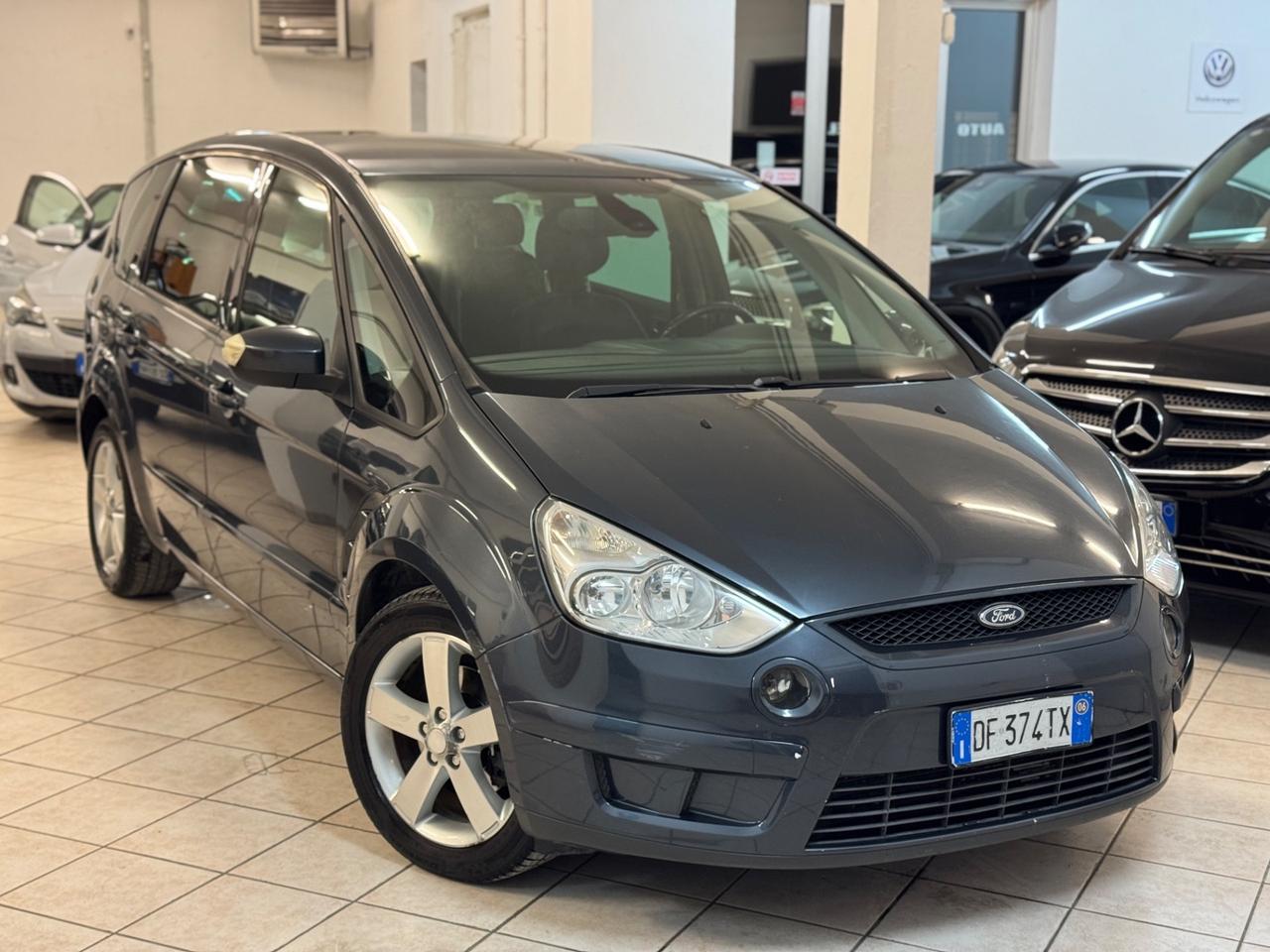 Ford S-Max 2.0 TDCi 140CV 7 Posti Titanium
