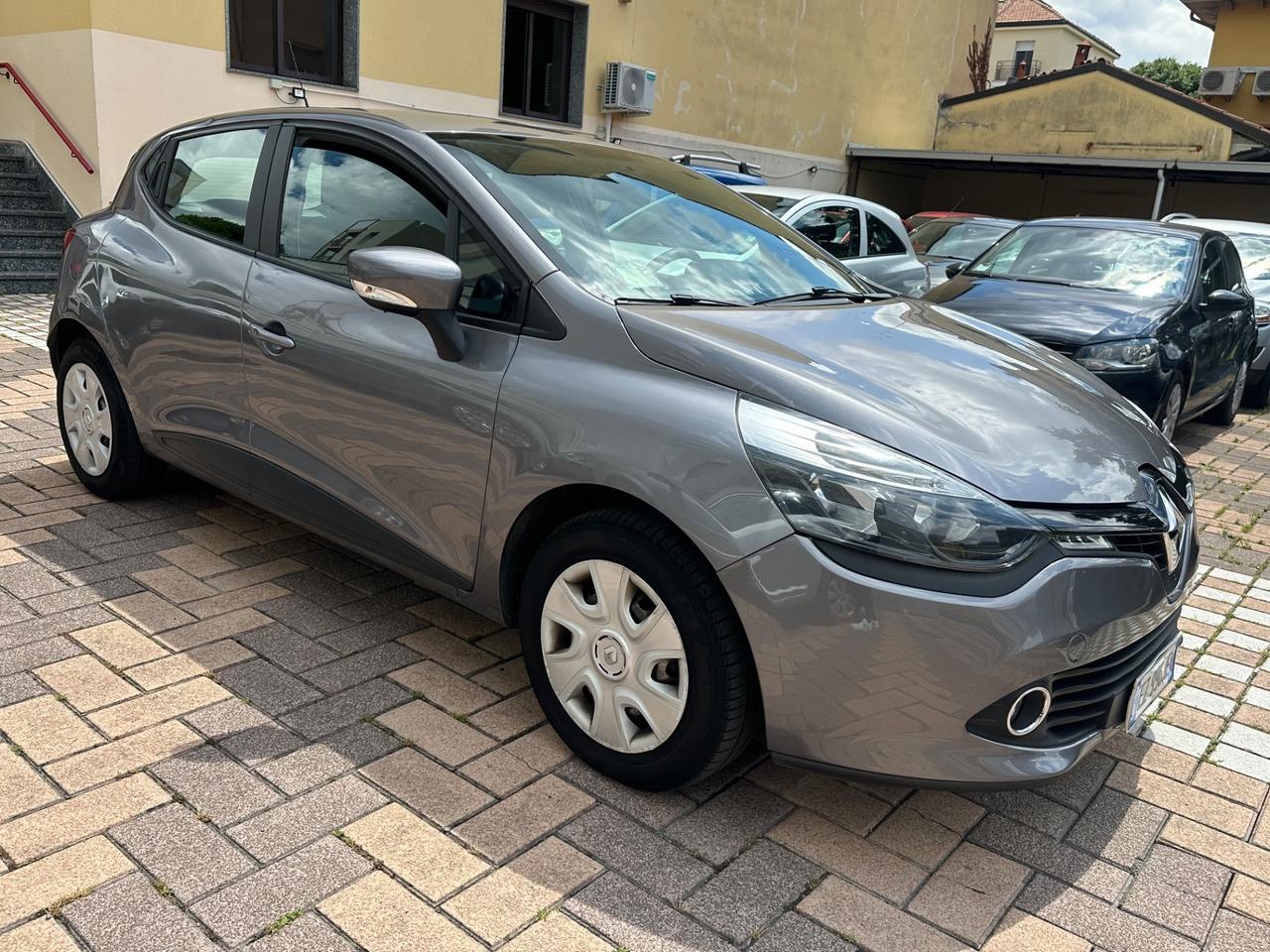 Renault Clio 1.2 75CV GPL 5 porte