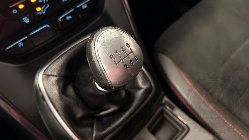 Ford Kuga 1.5 Ecoboost 120CV S&S 2WD ST-Line