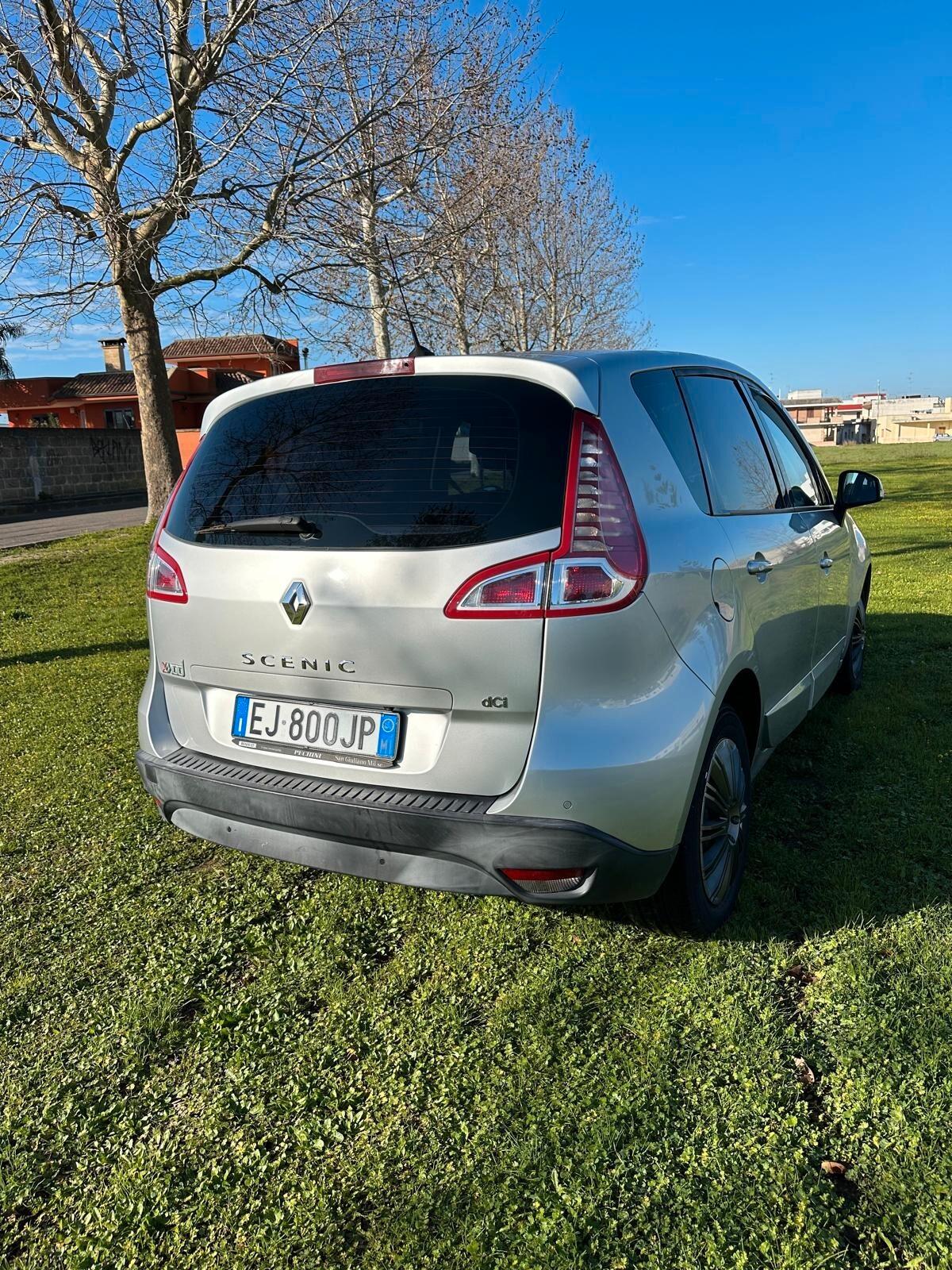 Renault Scenic Diesel FULL