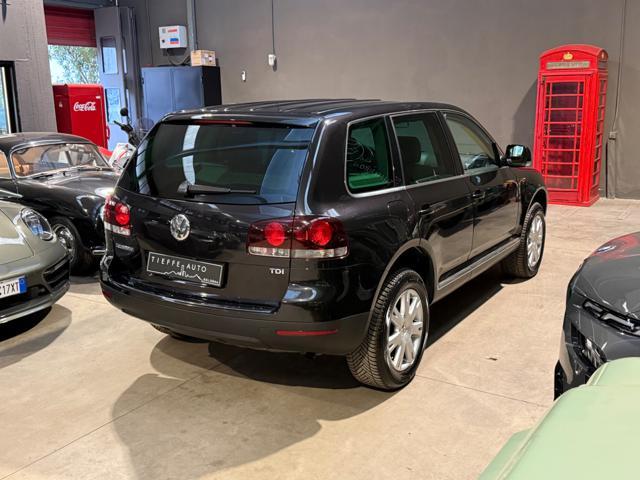 VOLKSWAGEN Touareg 2.5 R5 TDI DPF Exclusive