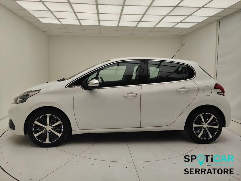Peugeot 208 I 2015 1.2 puretech Allure 82cv 5p