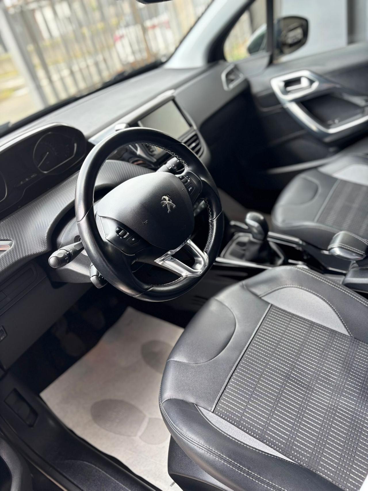 Peugeot 2008 BlueHDi 100 GT Line
