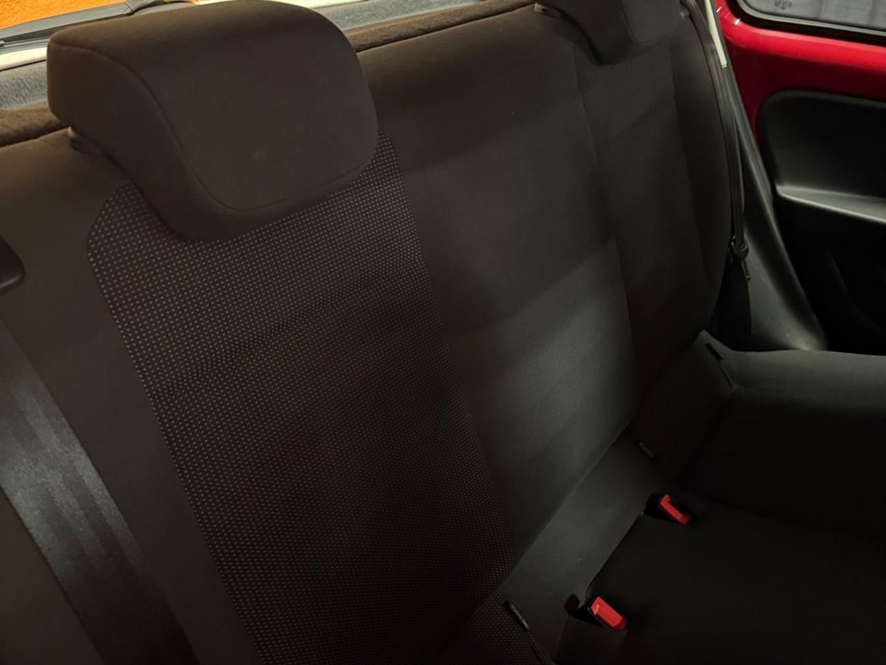 STUPENDA VOLKSWAGEN UP ADATTA A NEOPATENTATI UNICO PROPRIETARIO