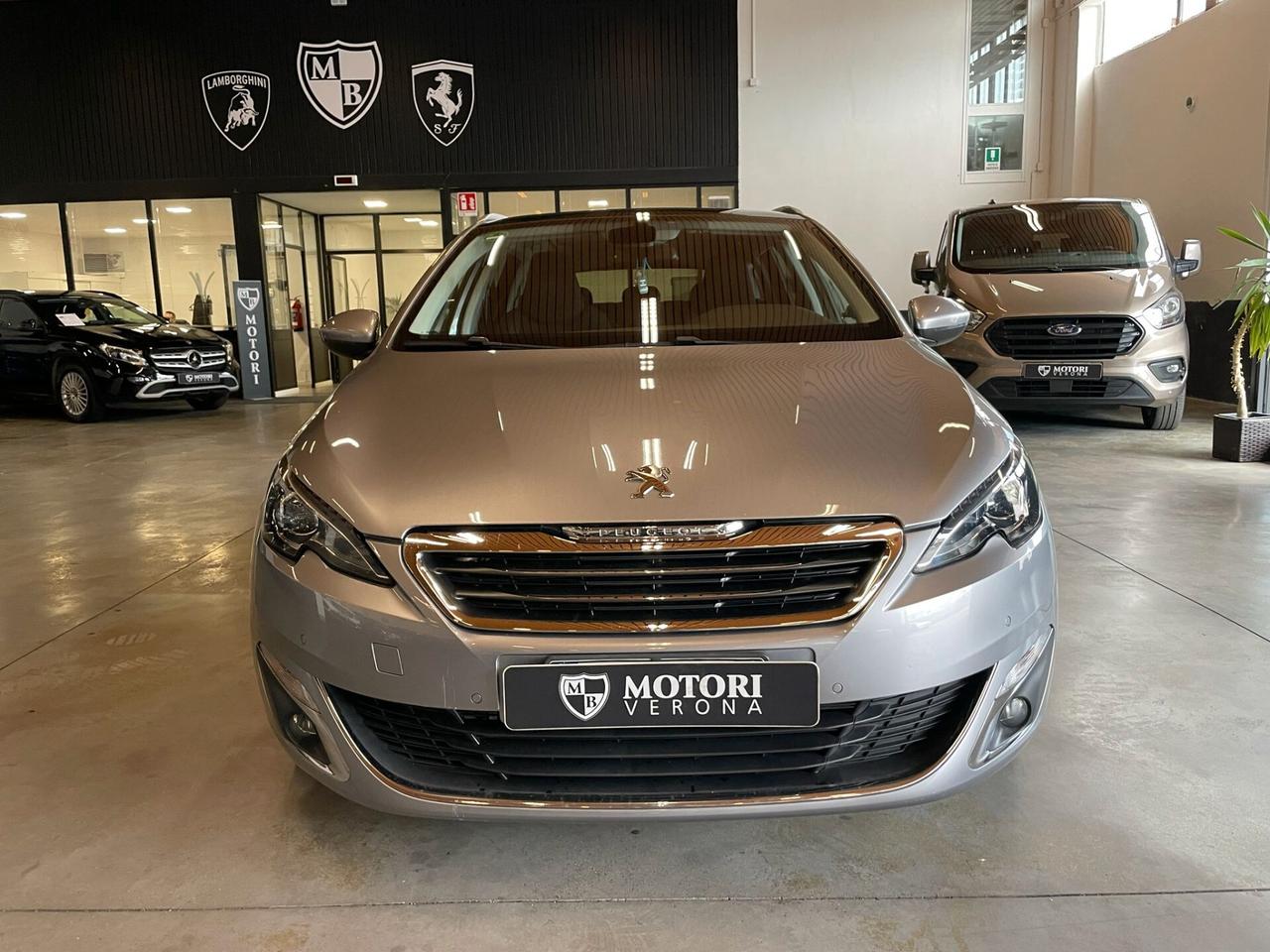 Peugeot 308 BlueHDi 120 S&S SW Active