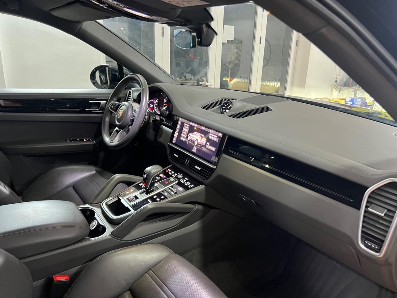 Porsche Cayenne Coupé 3.0 V6 E-Hybrid