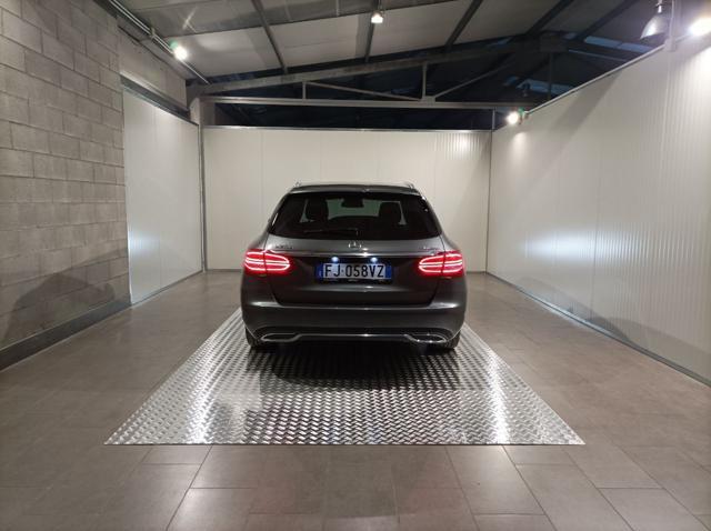 MERCEDES-BENZ C 220 d S.W. 4Matic Auto Business Extra