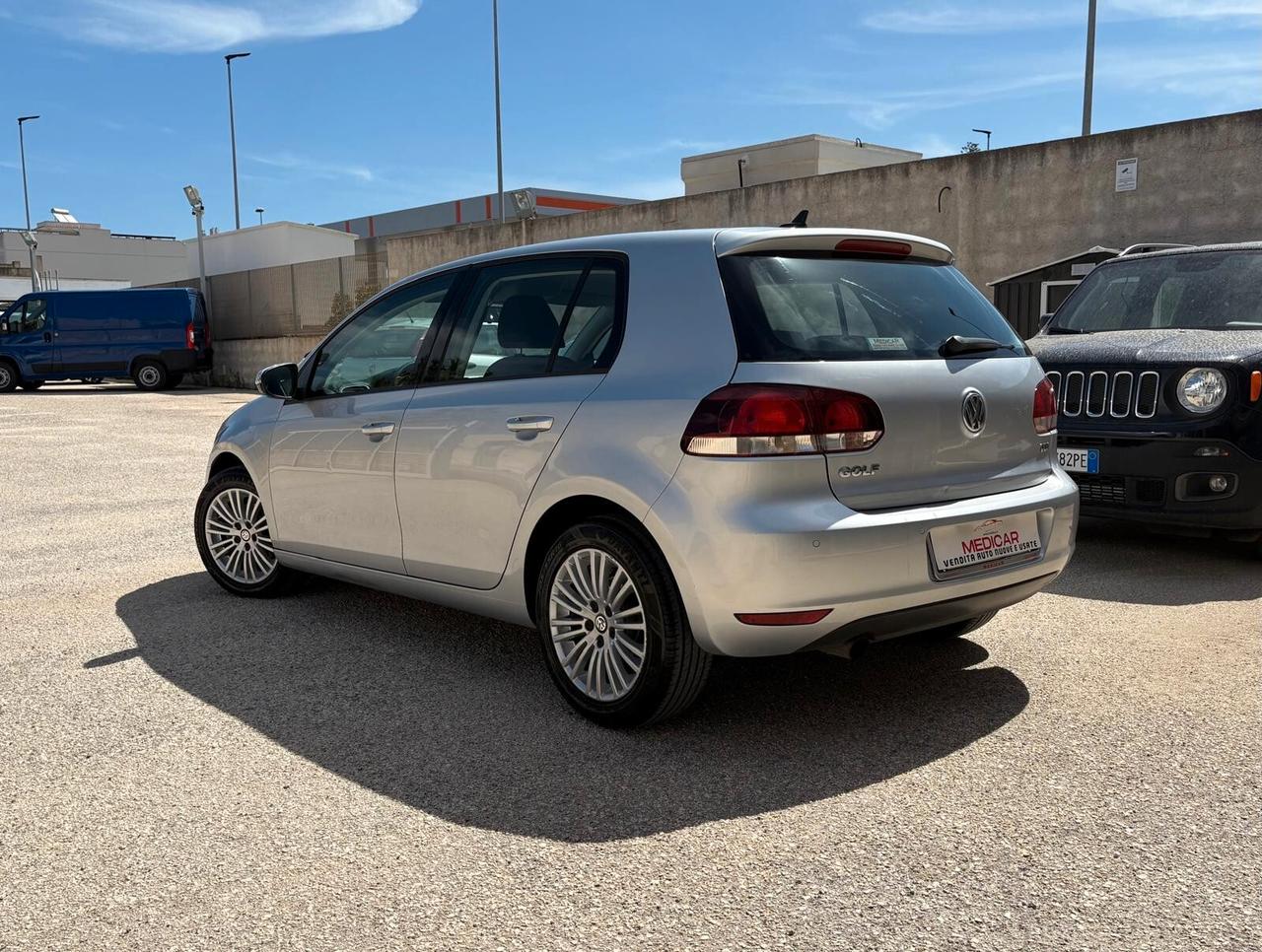 Volkswagen Golf 1.6 TDI Highline 105CV