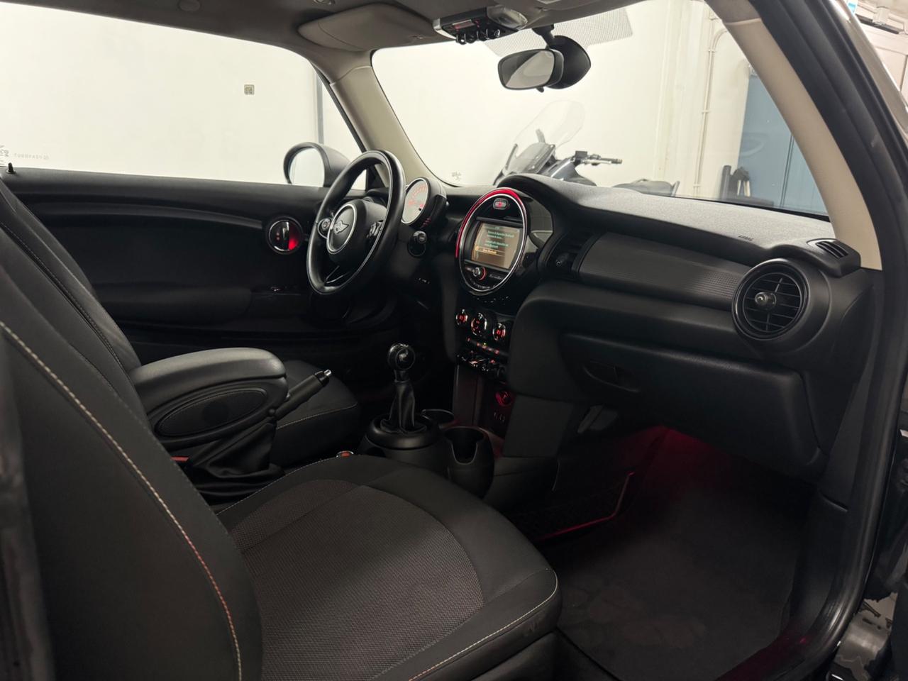 Mini 1.5 Cooper D Hype