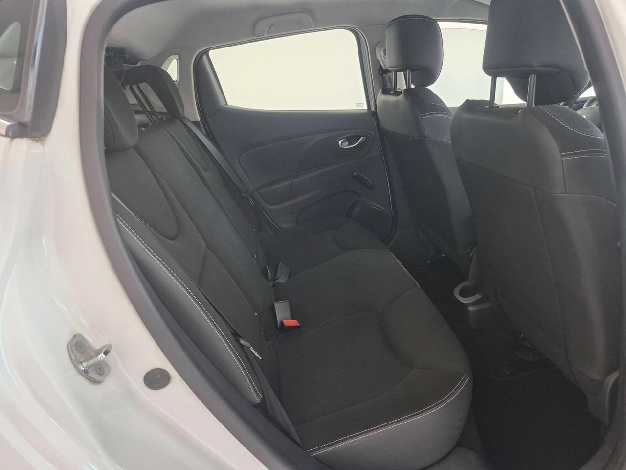 Renault Clio dCi 8V 75 CV Start&Stop 5 porte Energy Duel