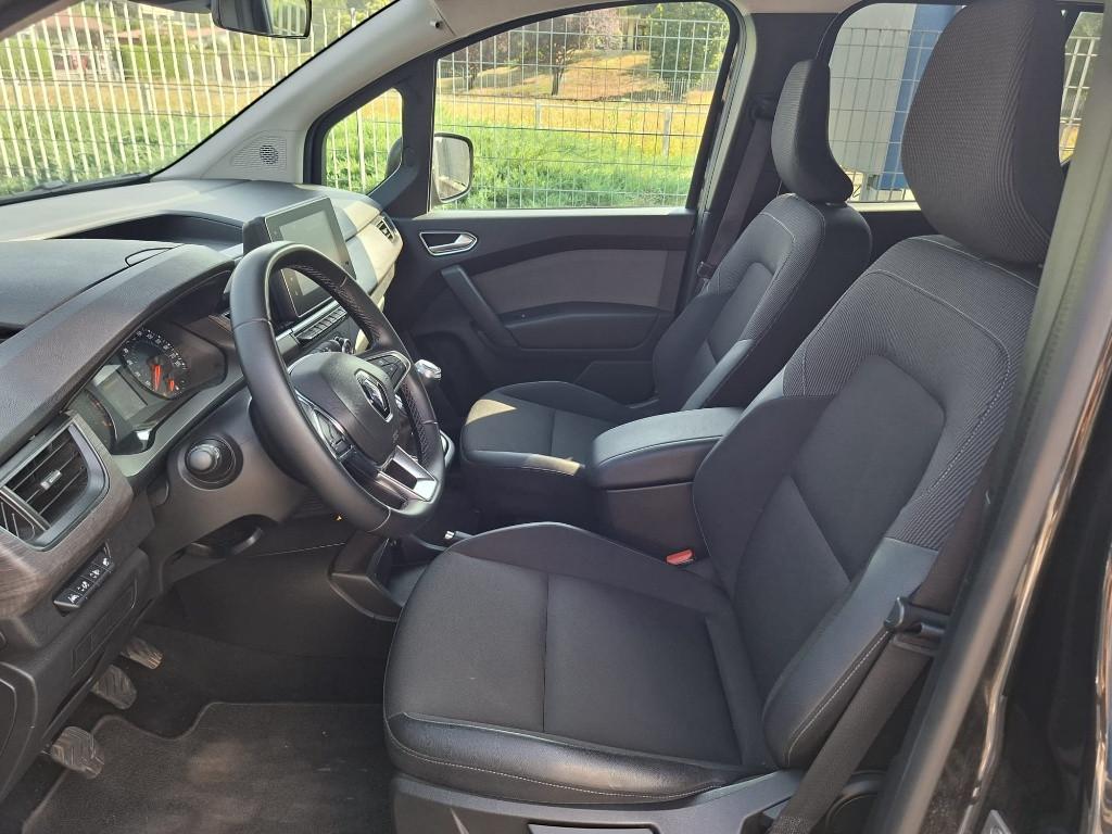 RENAULT Kangoo III 2021 - Kangoo 1.3 tce Equilibre 100cv
