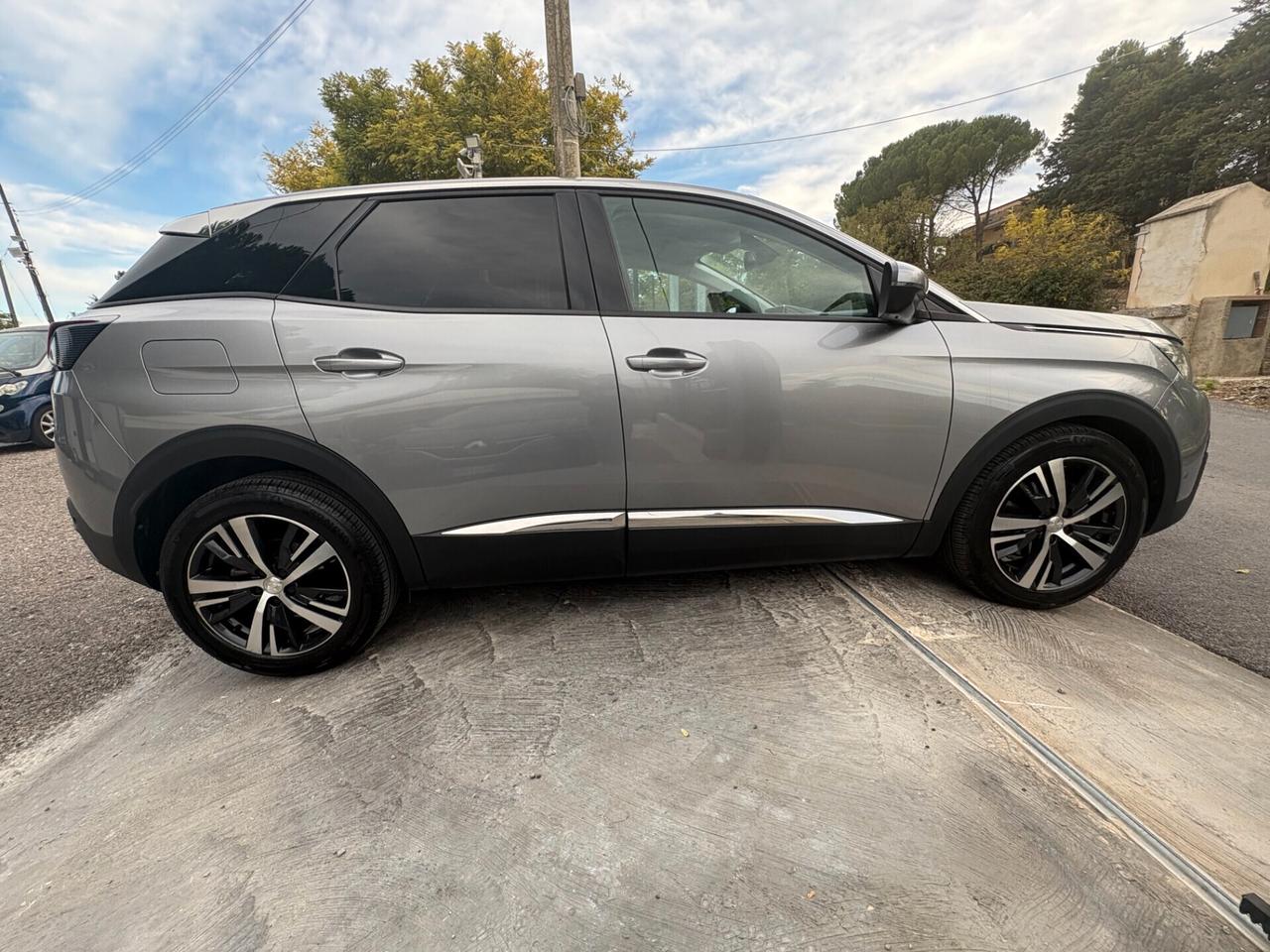 Peugeot 3008 Allure 1.6 BlueHDi 120