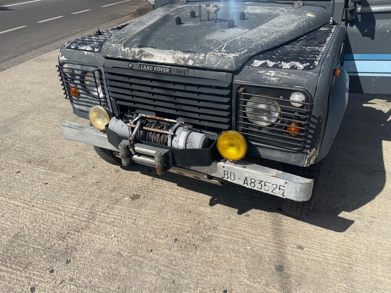 Land Rover Defender 90 diesel Hard-top