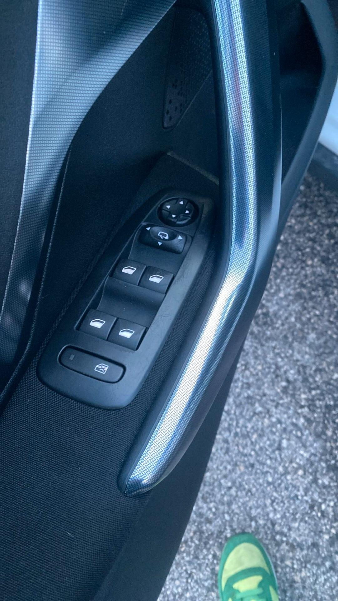 Peugeot 2008 PureTech 82 Allure