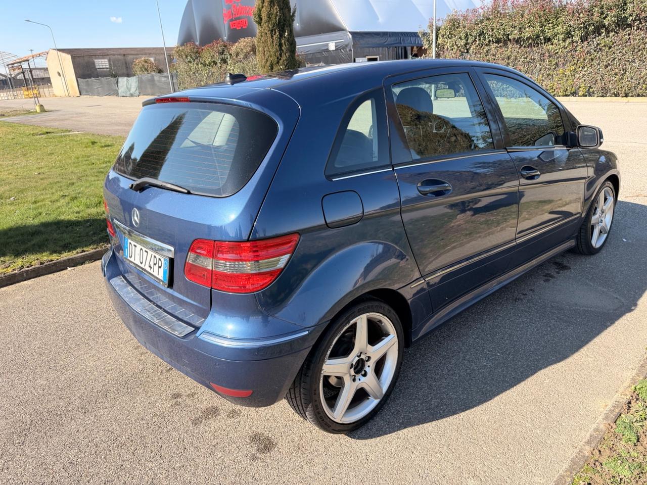 Mercedes-benz B 200 Turbo Sport