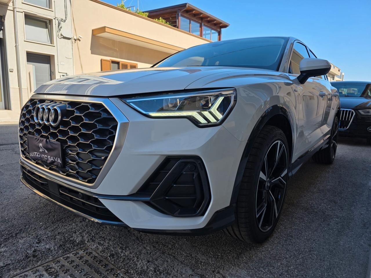 Audi Q3 SPB 35 TDI Quattro S-Line+Cerchi 20+Luci Ambiente..
