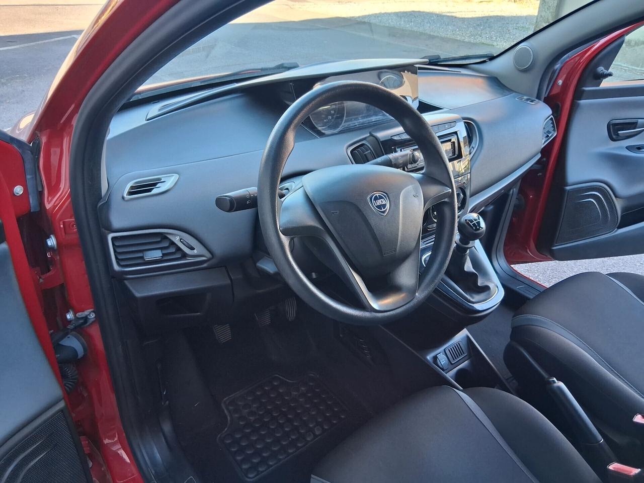 Lancia Ypsilon 1.2 69 CV UNICO PROPRIETARIO