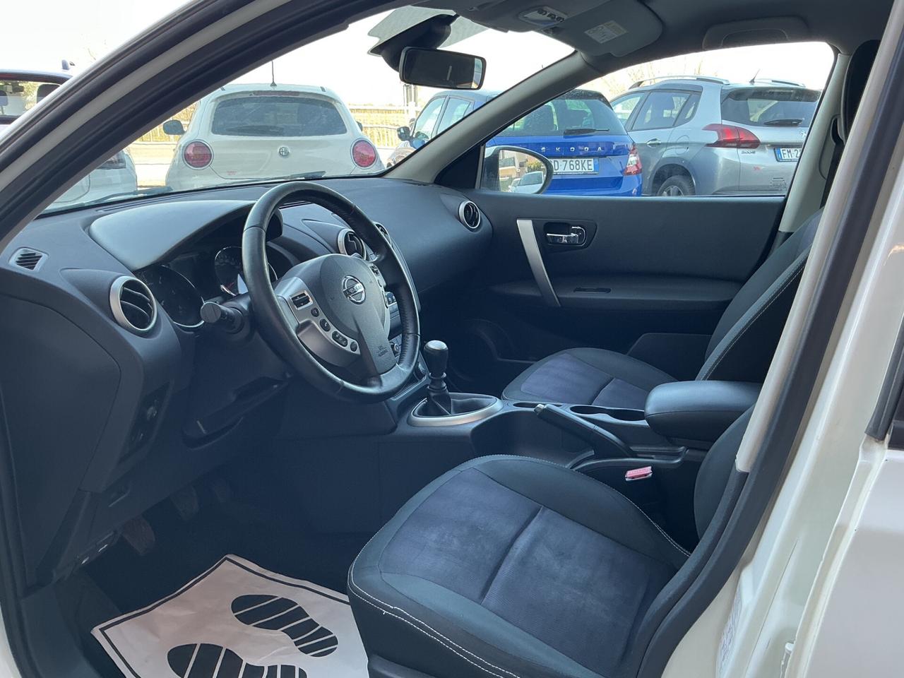 Nissan Qashqai 1.5 dCi DPF Tekna