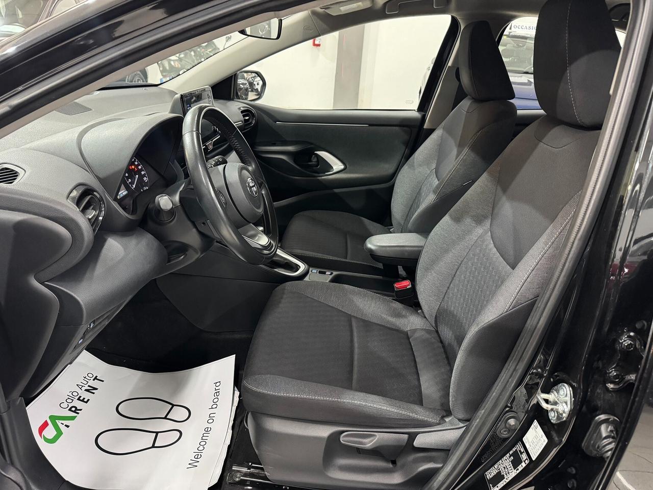 Yaris 1.5 Hybrid Business TELECAMERA PRONTA CONSEGNA