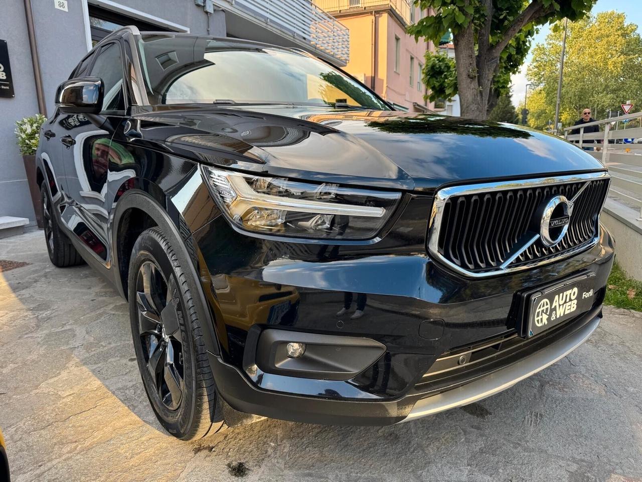 VOLVO XC40 D3 GEARTRONIC R-DESING 150cv