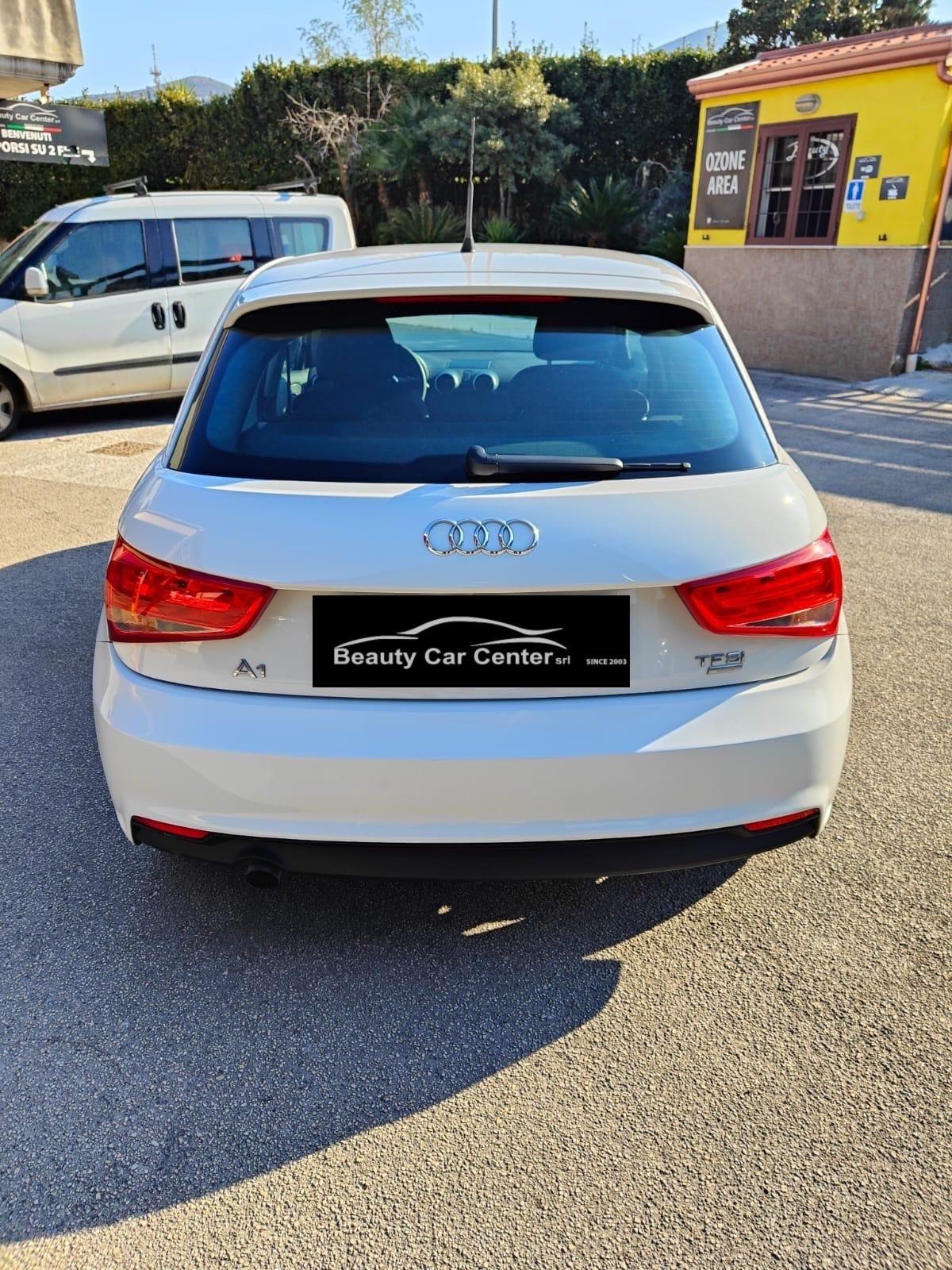Audi A1 1.0 TFSI ultra Design