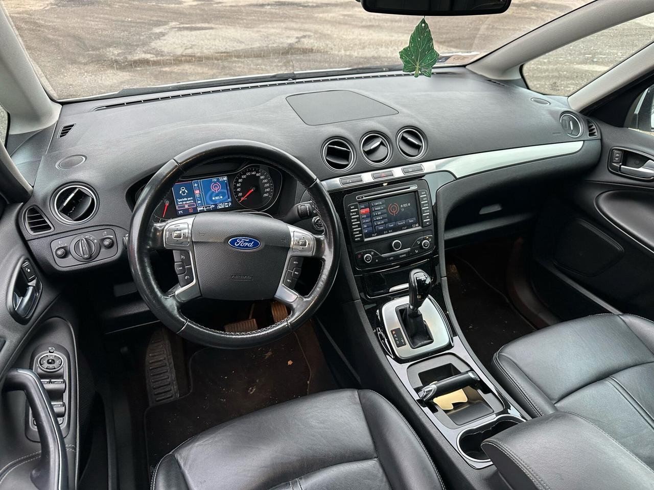 Ford S-Max 2.0 TDCi 163CV New Titanium