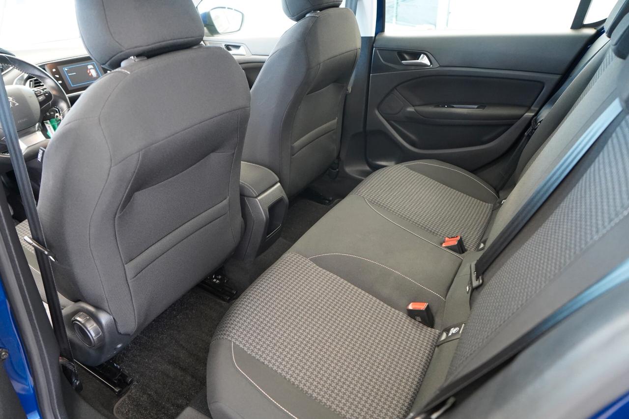 Peugeot 308 BlueHDi 120 Allure - 2017