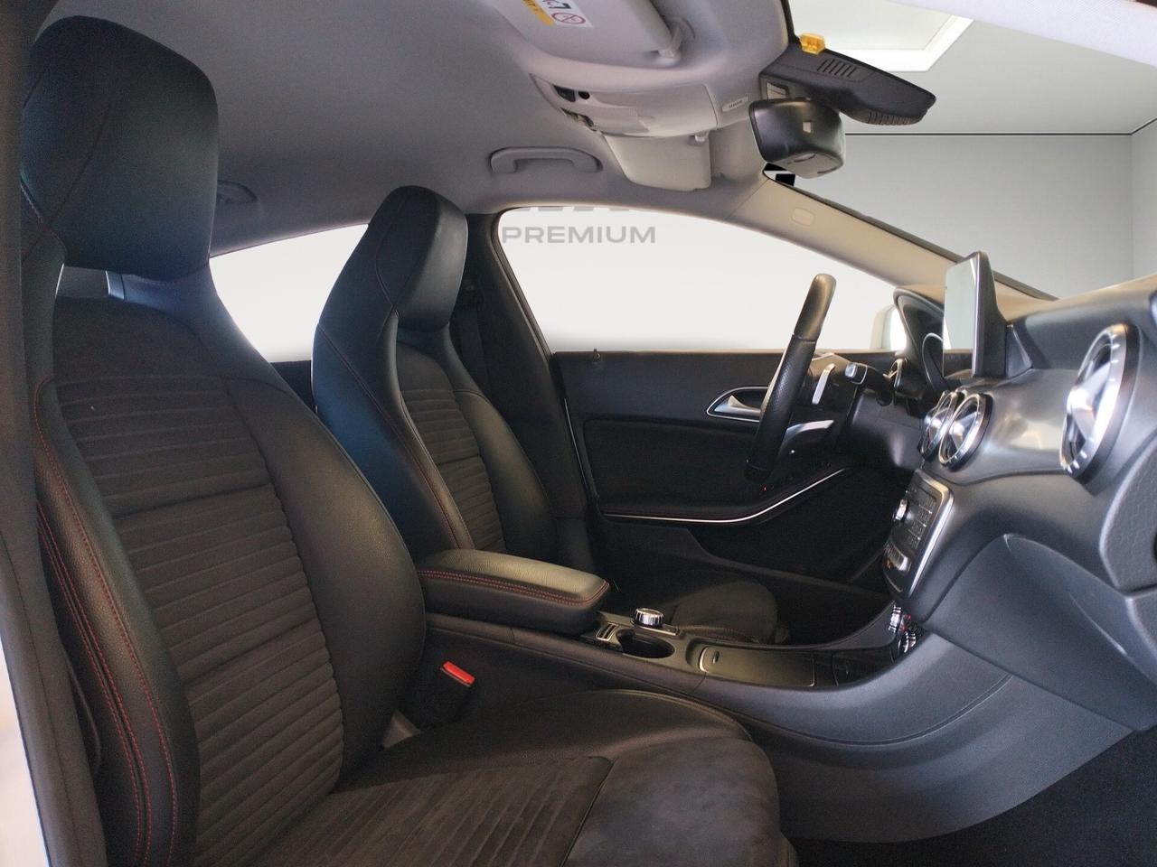 Mercedes-benz CLA 200 d 4Matic Automatic Premium