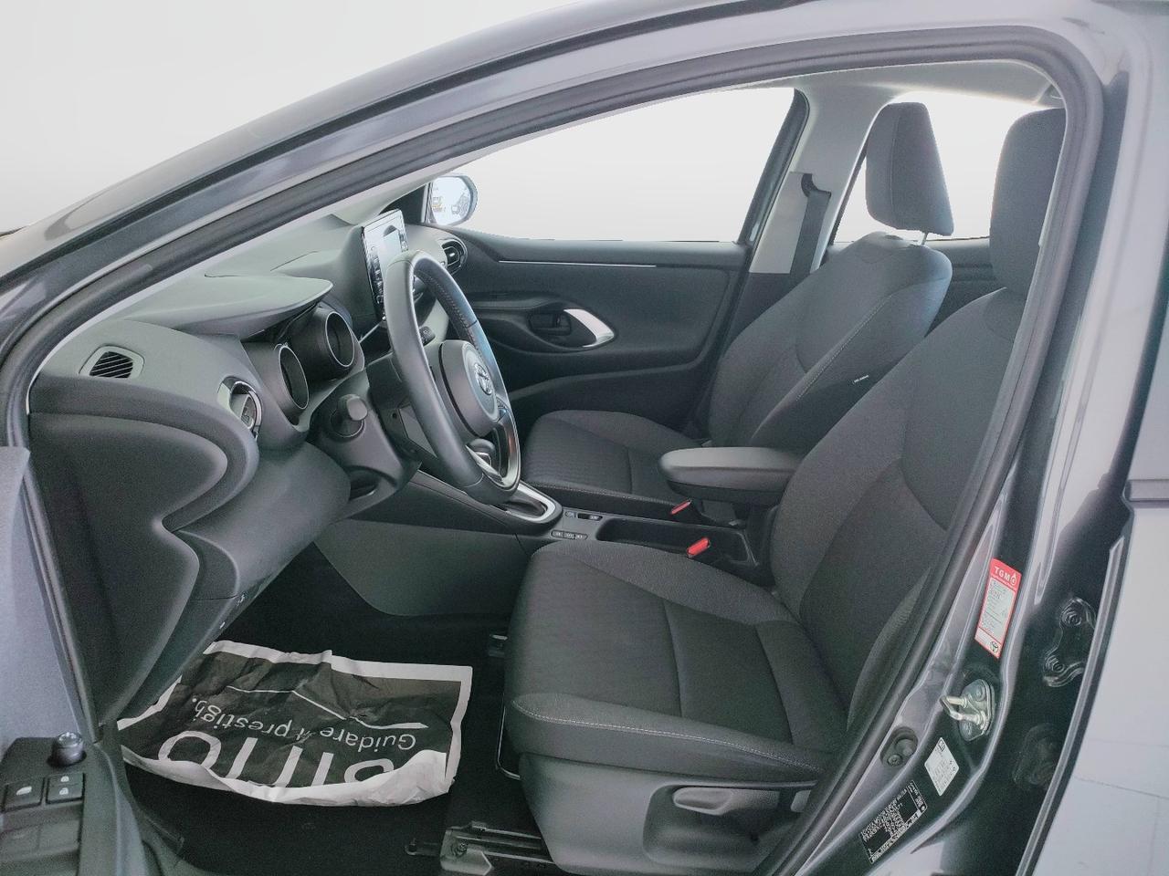 TOYOTA Yaris IV 2020 - Yaris 1.5h Trend