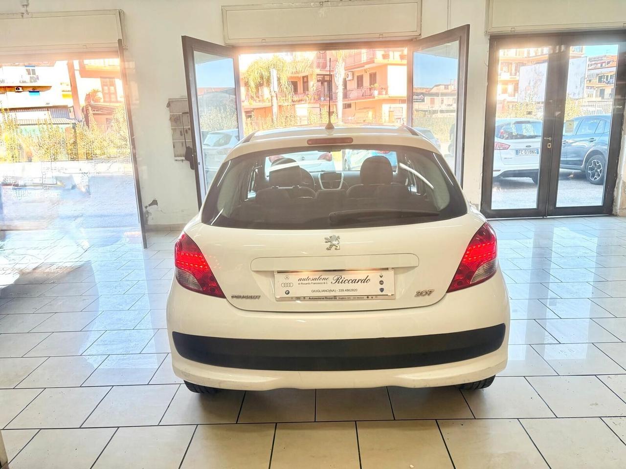 Peugeot 207 1.4 HDi 70 cavalli 5 porte EURO5