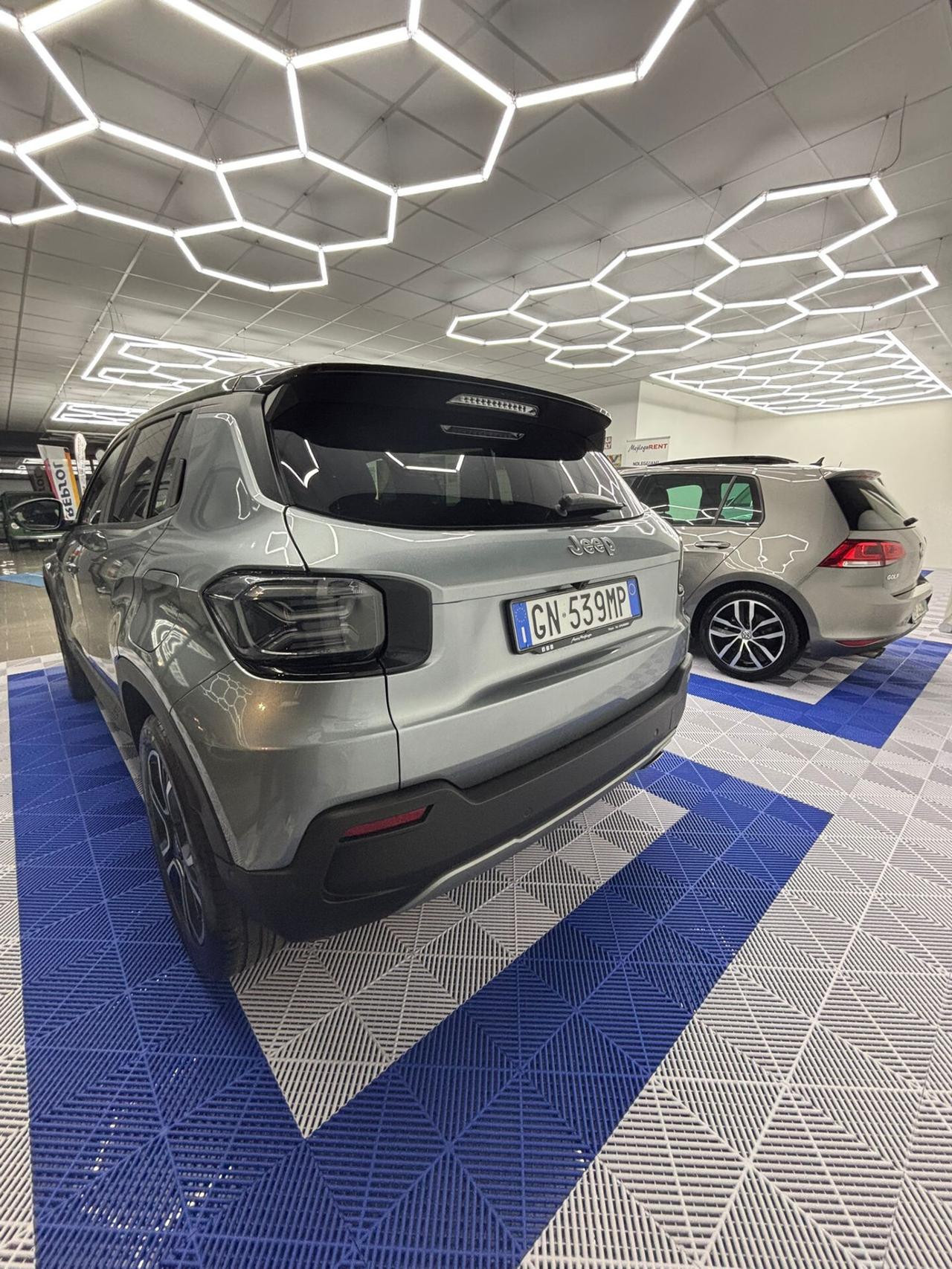 Jeep Avenger 1.2 Turbo 100 CV Summit