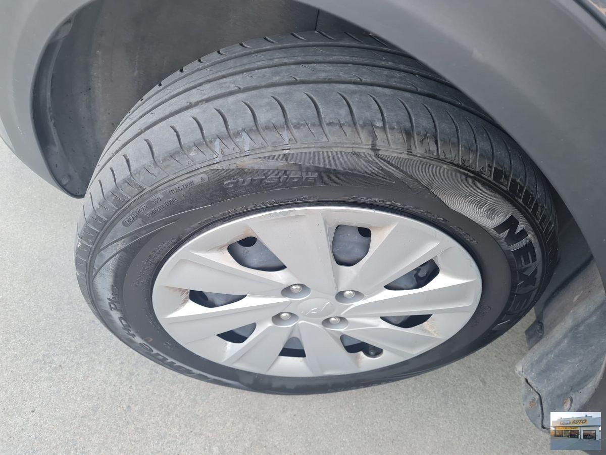 KIA Stonic 1.2 Benzina-Neopatentati-Anno 2022