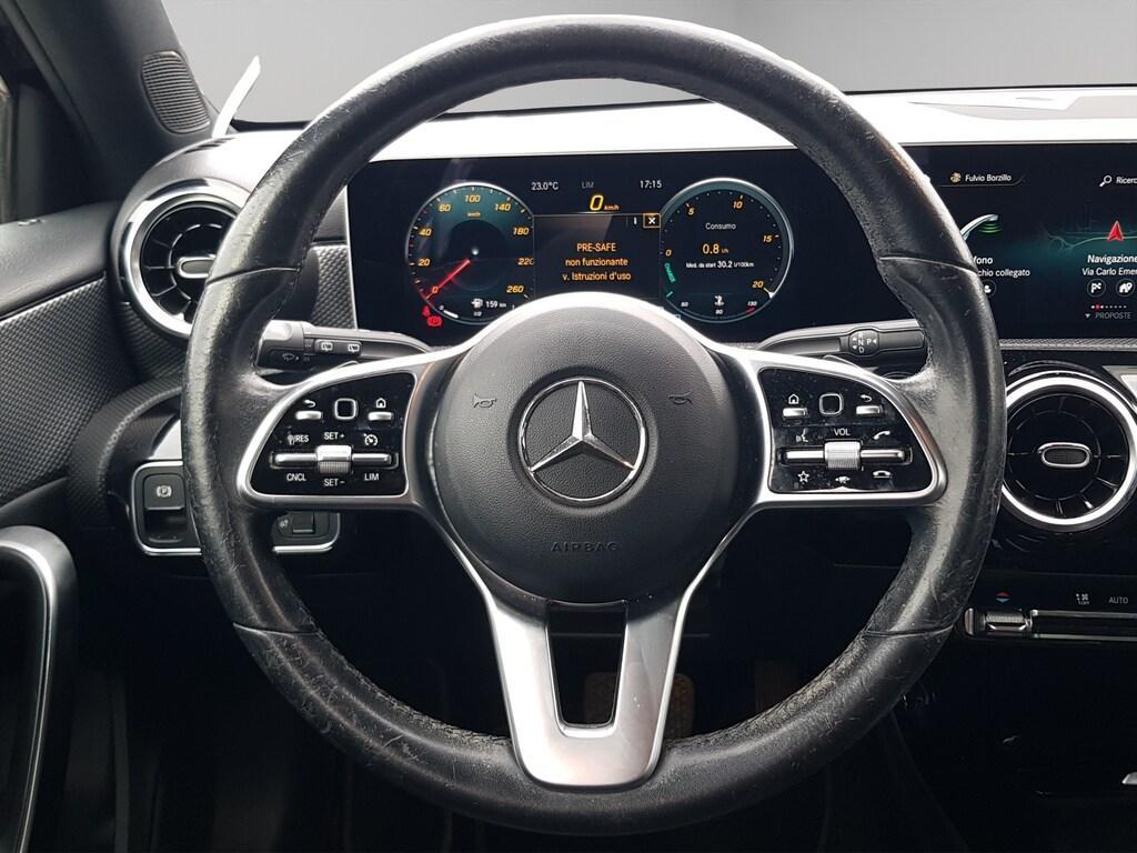 Mercedes Classe A 180 180 D Sport 8G-DCT