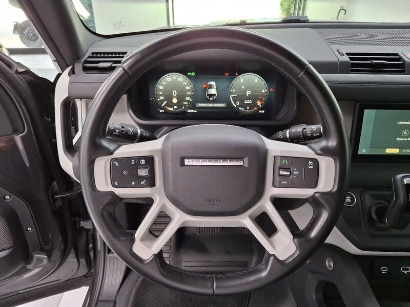 Land Rover Defender 3.0D I6 200 110 SE AWD auto. AUTOCARRO N1