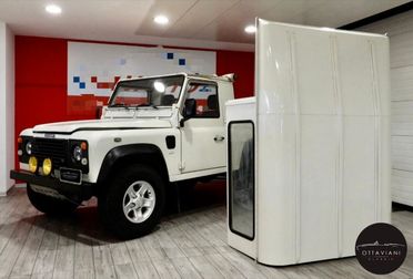 Land Rover Defender 90 turbodiesel Soft-top