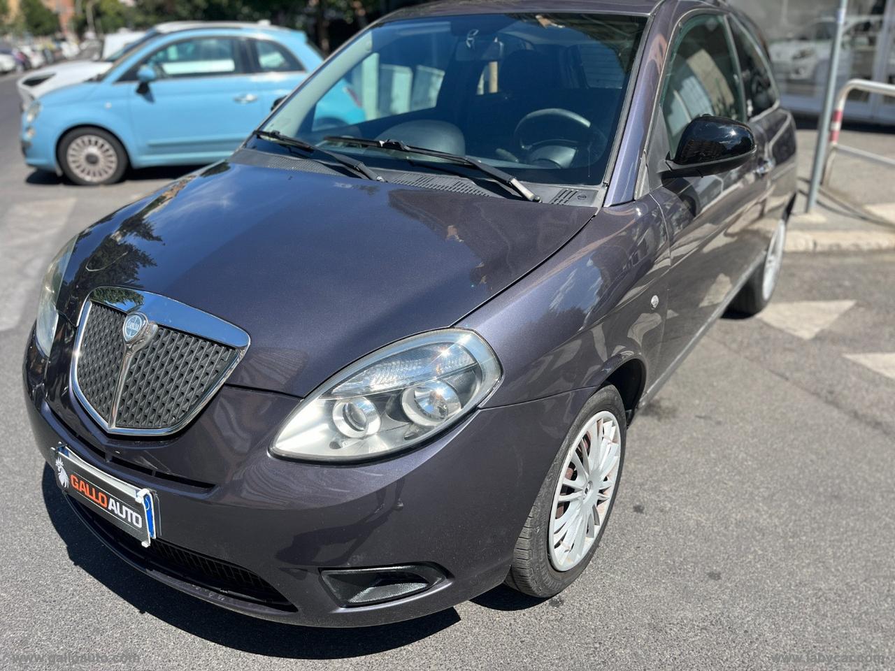 LANCIA Ypsilon 1.2 69 CV Platinum
